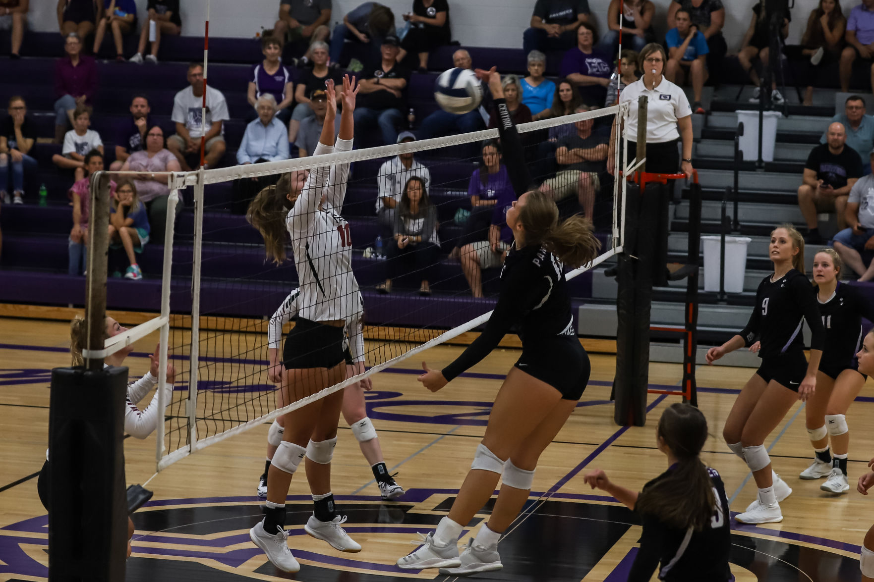 Heartland VB vs Fillmore Central (54).JPG